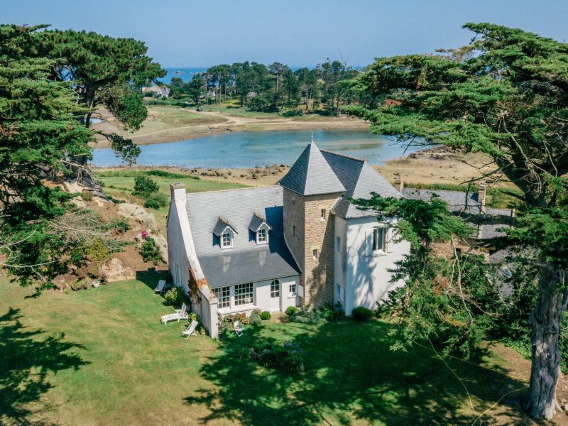 vente Maison de caractère les pieds dans l'eau