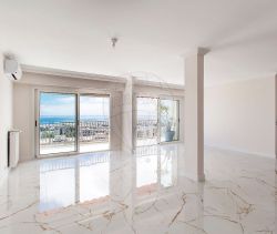 Luxury 3-bedroom apartment for rent, 103 m², terrace with sea view, Nice