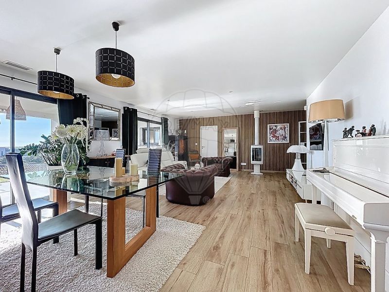 For rent: Architect-designed house by the sea in Fitou