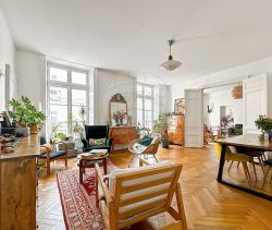 A louer APPARTEMENT T5 147 M2  NANTES