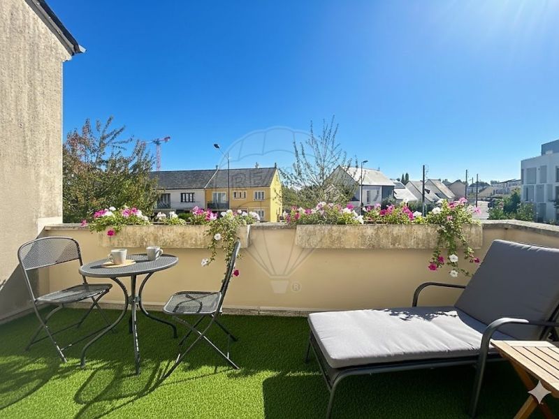 For rent: 2-room duplex apartment, 45 m², terrace, Nantes