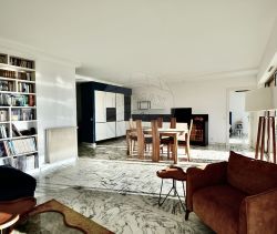 Luxury 3-bedroom apartment for rent, 101 m², terrace with sea view, Le Cannet