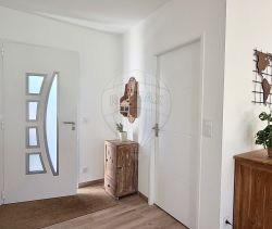 Contemporary house for rent by the sea in Les Mathes