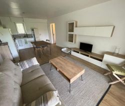 For rent: 1-bedroom apartment, 44 m², seaside, Saint-Raphaël