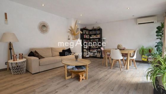 APARTAMENTO DE 4 HABITACIONES 85 M2 TERRAZA PLAYA A POCOS PASOS LE PRADET