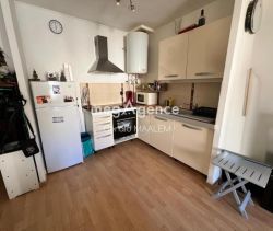 A louer APPARTEMENT T2 38 M2 BORD DE MER FREJUS