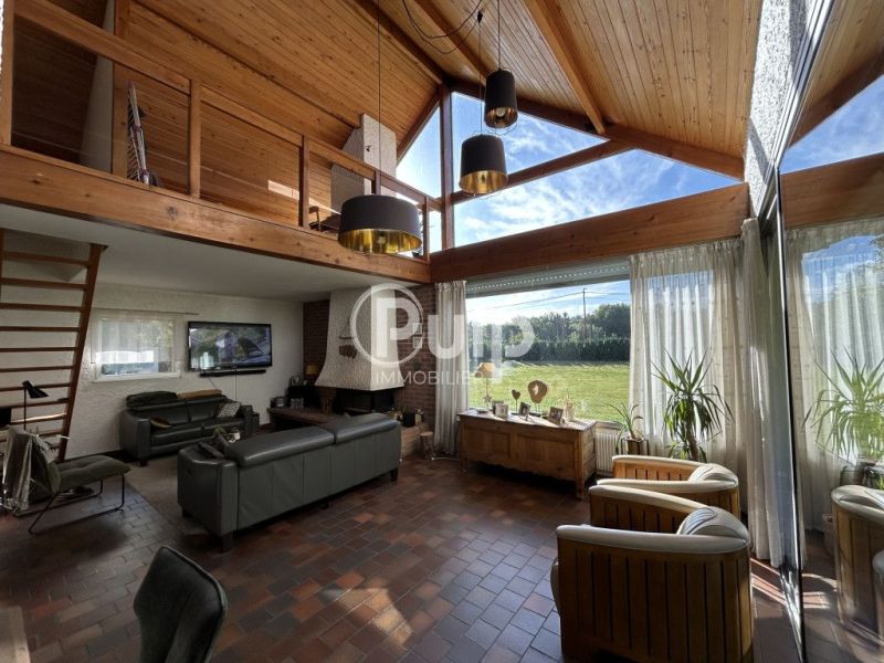 Architect-designed house for rent in Lapugnoy
