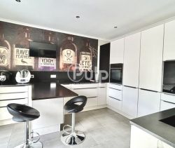 Contemporary house for rent in Givenchy-en-Gohelle