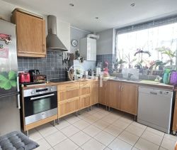 For rent: 4-room apartment, 120 m², Harnes