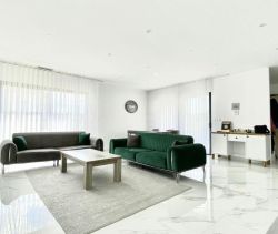 Se alquila casa de 5 habitaciones, 130 m², Corneilhan