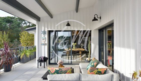 Casa de diseño arquitectónico, 6 habitaciones, 170 m², piscina, Lanton