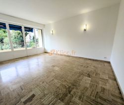 A vendre appartement T3 54 M&sup2; balcons et terrasse Le Cannet