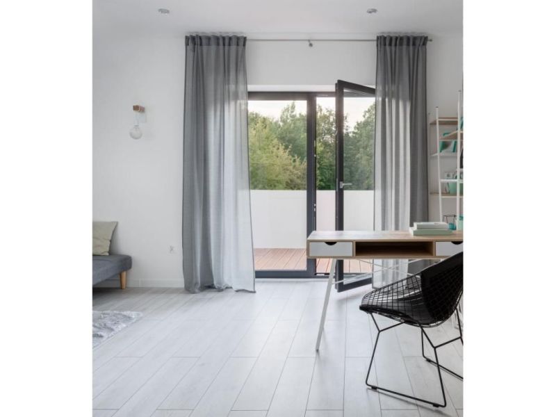 For rent: Brand new 2-bedroom apartment, 63 m², with terrace, seaside, Toulon