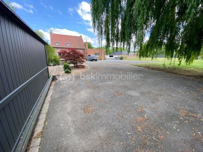 Contemporary house for rent in Lestrem