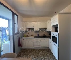 For rent: 4-room apartment, 80 m², seaside, Martigues