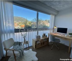 A louer APPARTEMENT T4 105 M2 BORD DE MER TOULON