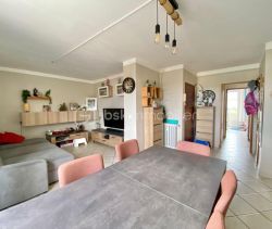 A louer APPARTEMENT T4 65 M2 BORD DE MER TOULON