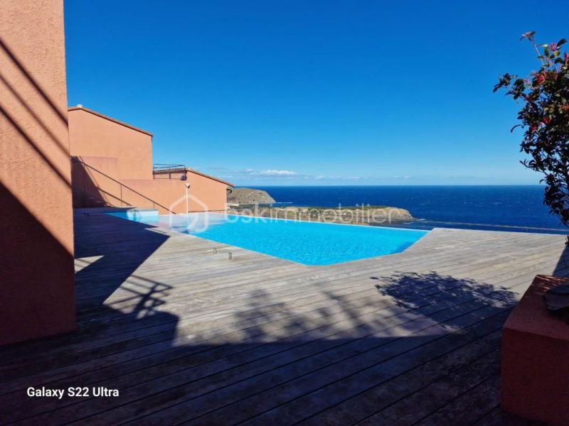Luxury 2-bedroom apartment for rent, 61 m², terrace with sea view, Cerbère