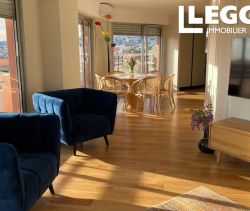 For rent: 5-room duplex apartment, 123 m², terrace, seafront, Nice