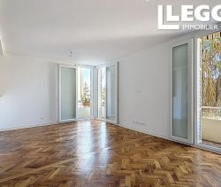 A louer APPARTEMENT T4 100 M2 BORD DE MER NICE