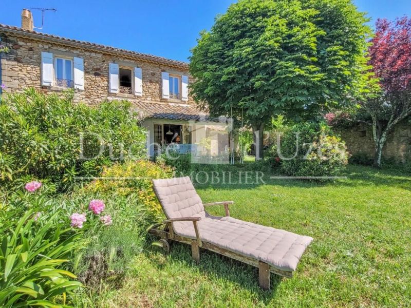 Mansión en alquiler en Uzès