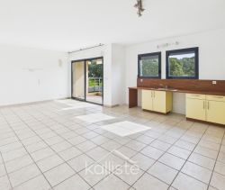 Se alquila apartamento de 2 habitaciones, 71 m², terraza, junto al mar, Ajaccio