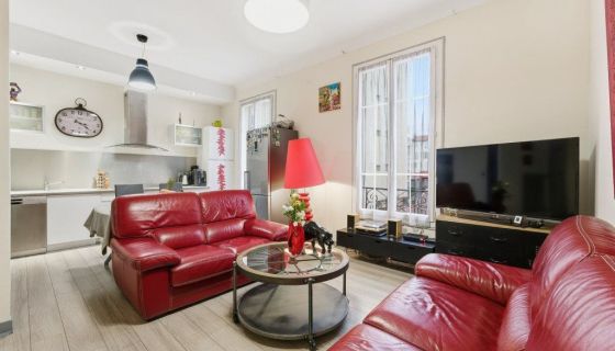 A louer APPARTEMENT T4 78 M2 BORD DE MER NICE