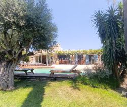 Se alquila casa de 7 habitaciones, 170 m², junto al mar, Grimaud