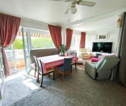 Se alquila apartamento de 2 habitaciones, 67 m², junto al mar, Fréjus