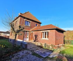 A vendre MAISON  7 PIECES 157 M2  LONGUEVILLE SUR SCIE COMMERCES 