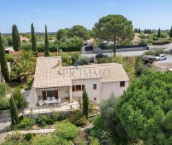 A vendre MAISON  4 PIECES 114 M2 BORD DE MER ROQUEBRUNE SUR ARGENS