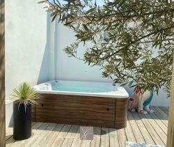 A vendre MAISON  5 PIECES 125 M2 BORD DE MER SAINT GILLES CROIX DE VIE