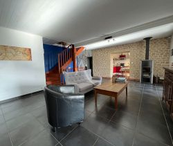 A vendre MAISON  7 PIECES 191 M2 BORD DE MER LONGEVILLE SUR MER