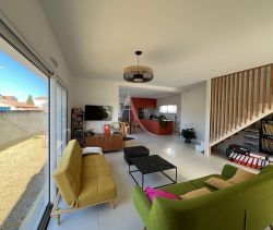 A louer MAISON  CONTEMPORAINE BORD DE MER LONGEVILLE SUR MER