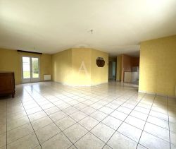 A vendre MAISON  5 PIECES 102 M2 BORD DE MER TALMONT SAINT HILAIRE