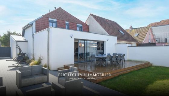A vendre MAISON  7 PIECES 170 M2 BORD DE MER CUCQ