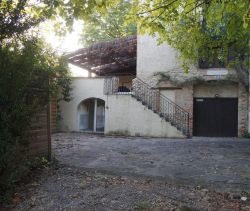 A louer LOFT  5 PIECES 163 M2  ALES