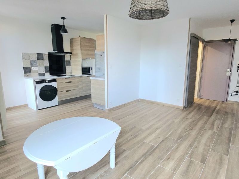 A louer APPARTEMENT T2 46 M2  MARSEILLE 13EME