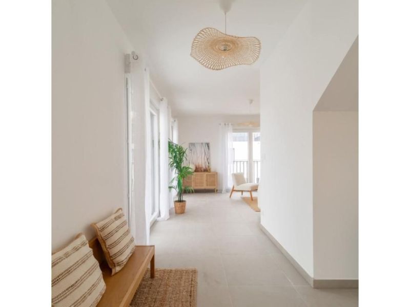 For rent: 4-room duplex apartment, 115 m², terrace, Montpellier