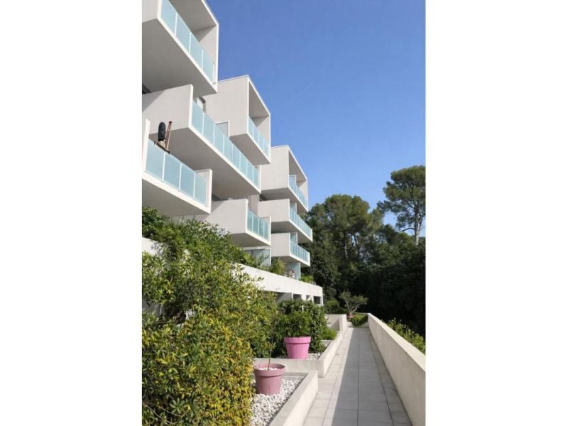 For rent: 2-bedroom apartment, 64 m², terrace, Montpellier