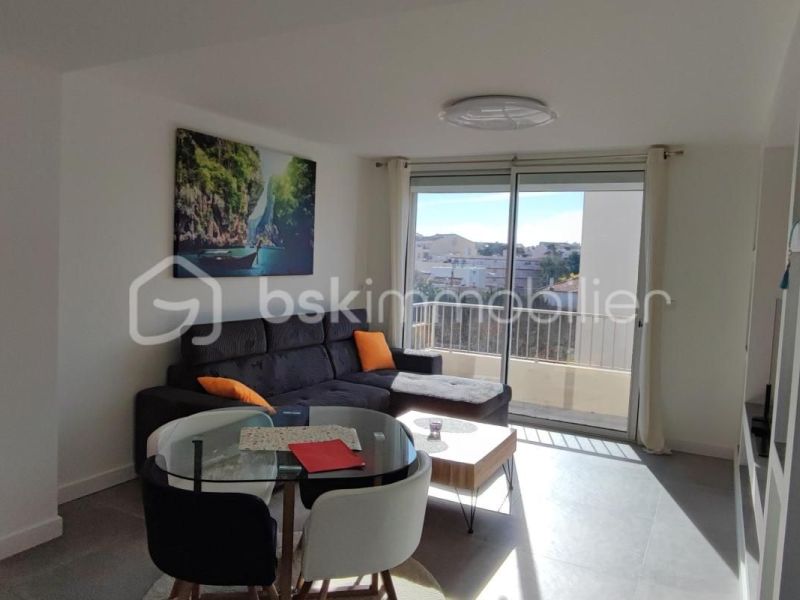 A louer APPARTEMENT NEUF T3 58 M2 BORD DE MER SAINT RAPHAEL