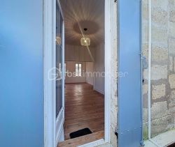 For rent: Brand new 2-bedroom apartment (66 sq m) with terrace in Libourne