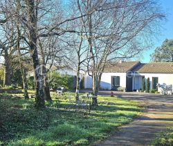 A louer MAISON  CONTEMPORAINE  SAINT MATHURIN
