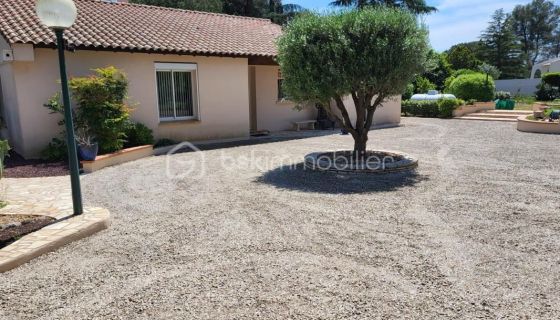 A louer MAISON  4 PIECES 150 M2  BEZIERS