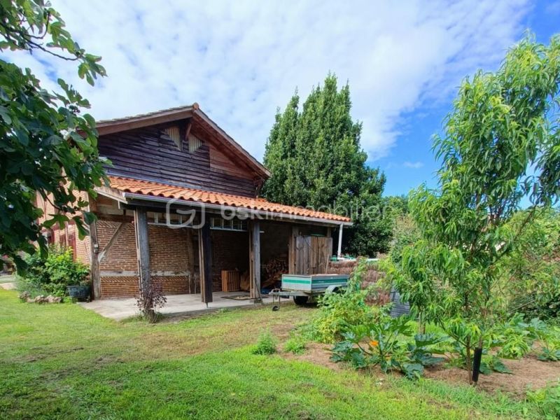 A louer MAISON  DE MAîTRE BORD DE MER SAINT JULIEN EN BORN