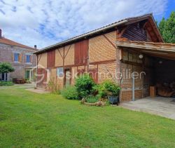 A louer MAISON  DE MAîTRE BORD DE MER SAINT JULIEN EN BORN