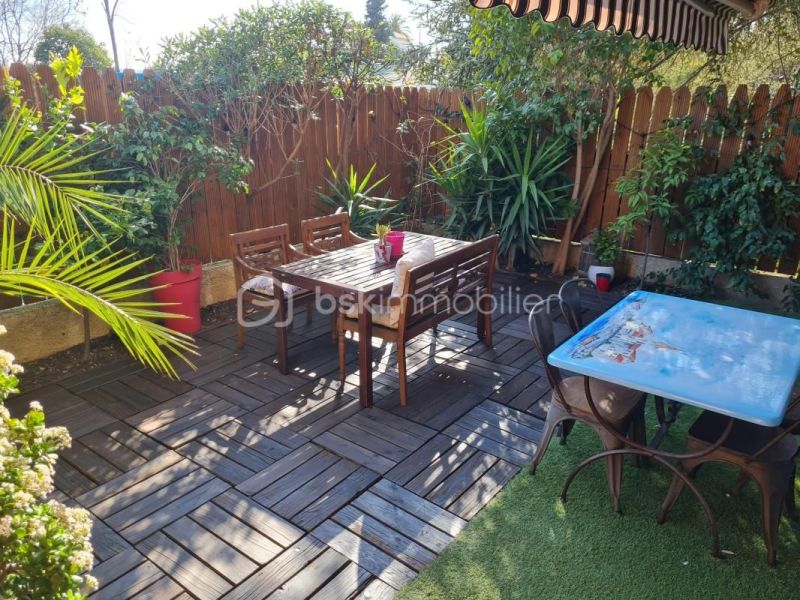 A louer APPARTEMENT T3 76 M2 TERRASSE PLAGE à PIED CAGNES SUR MER