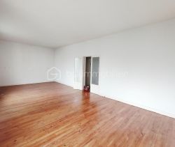 A louer APPARTEMENT T3 92 M2  BORDEAUX