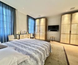 A louer APPARTEMENT DE PRESTIGE T4 114 M2 TERRASSE BORD DE MER SAINT TROPEZ