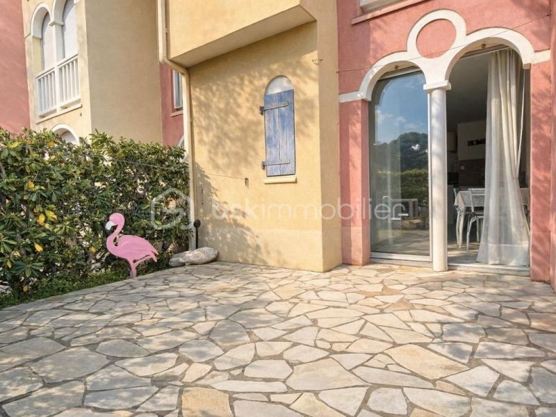 For rent: 1-bedroom apartment, 22 m², terrace, seaside, Le Barcarès